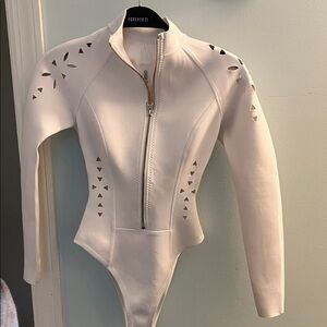 GIGI C white Long-Sleeve Zip Front Laser-Cut Bodysuit/ swimsuit/